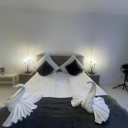 Central Shared Apartment, Friesenplatz Köln Eksteriør bilde
