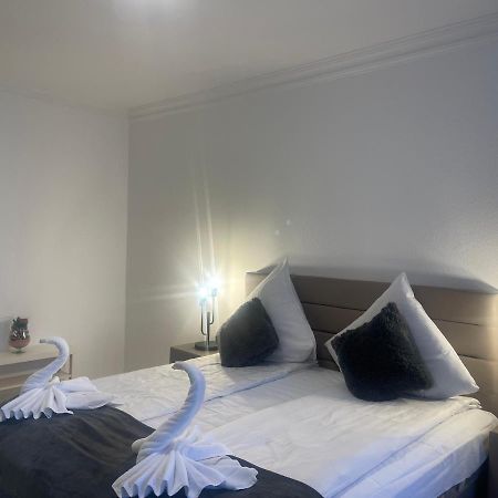 Central Shared Apartment, Friesenplatz Köln Eksteriør bilde