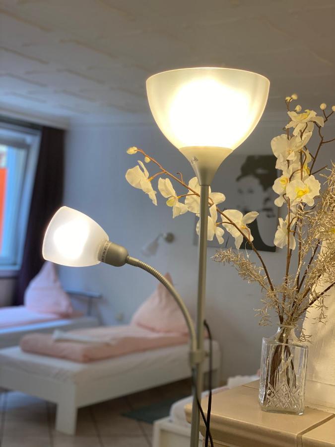 Central Shared Apartment, Friesenplatz Köln Eksteriør bilde
