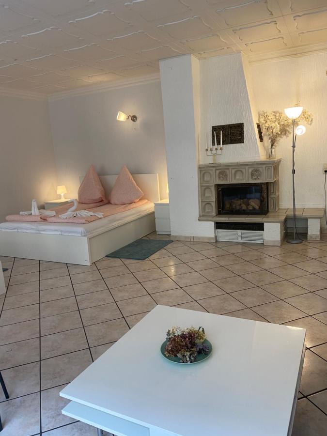 Central Shared Apartment, Friesenplatz Köln Eksteriør bilde