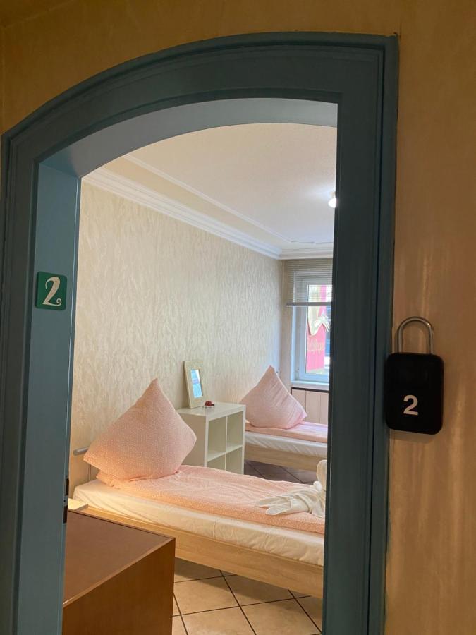 Central Shared Apartment, Friesenplatz Köln Eksteriør bilde