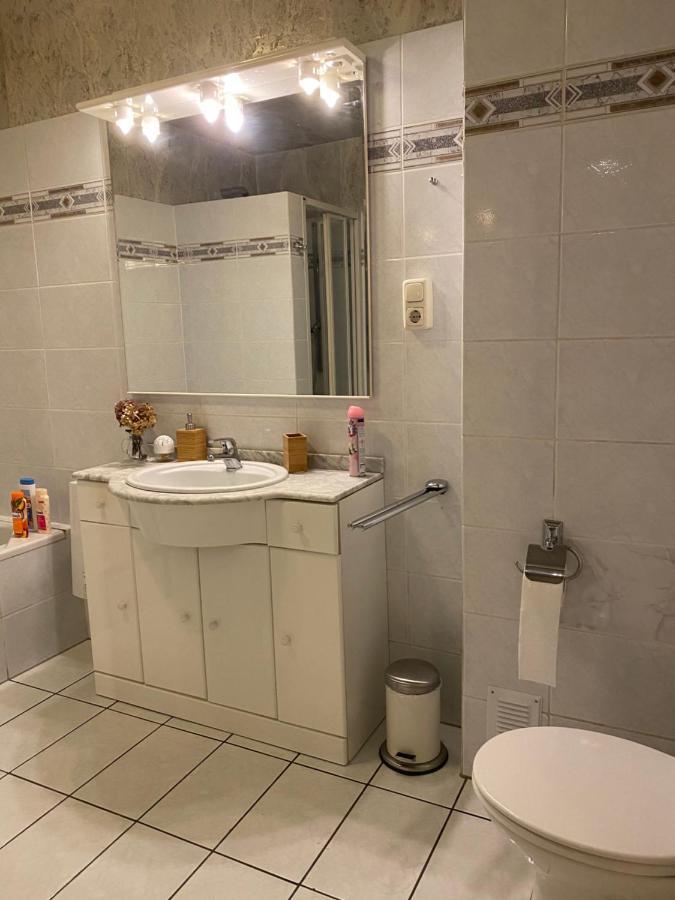 Central Shared Apartment, Friesenplatz Köln Eksteriør bilde