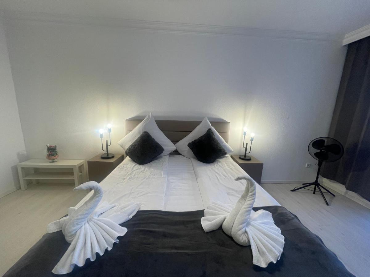 Central Shared Apartment, Friesenplatz Köln Eksteriør bilde