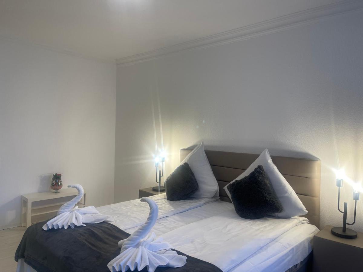 Central Shared Apartment, Friesenplatz Köln Eksteriør bilde